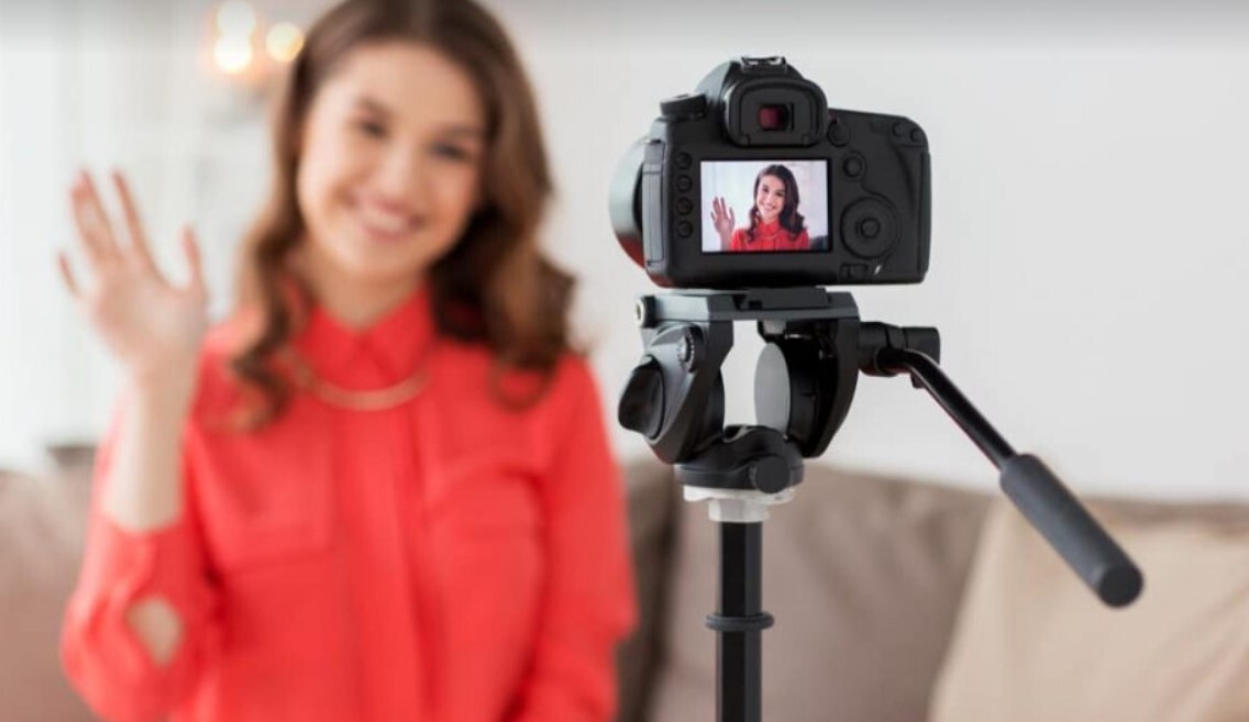 three-reasons-why-you-dont-look-good-on-camera-1